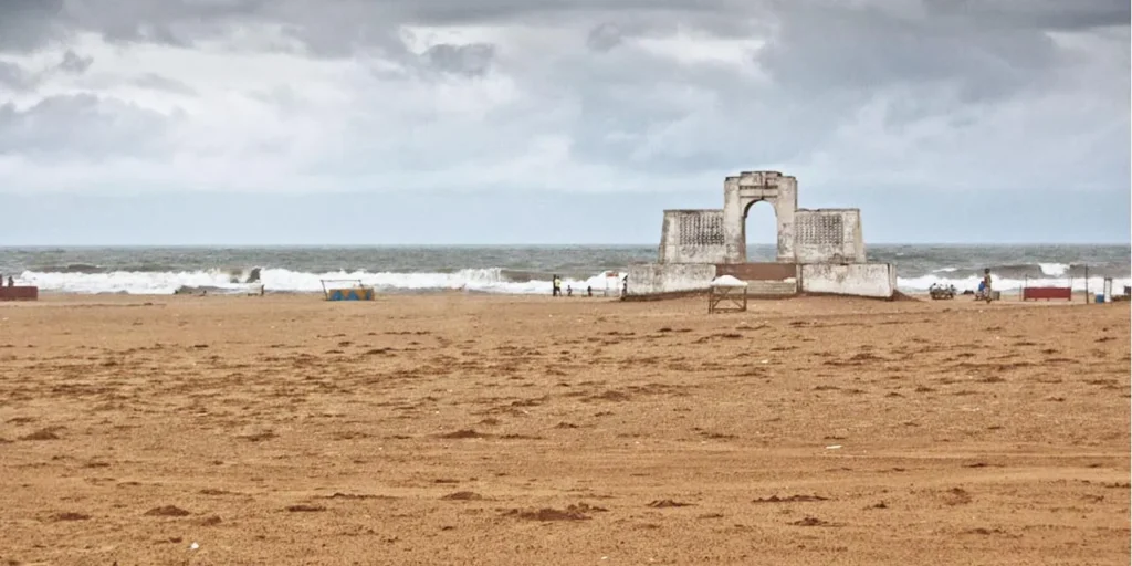elliot beach